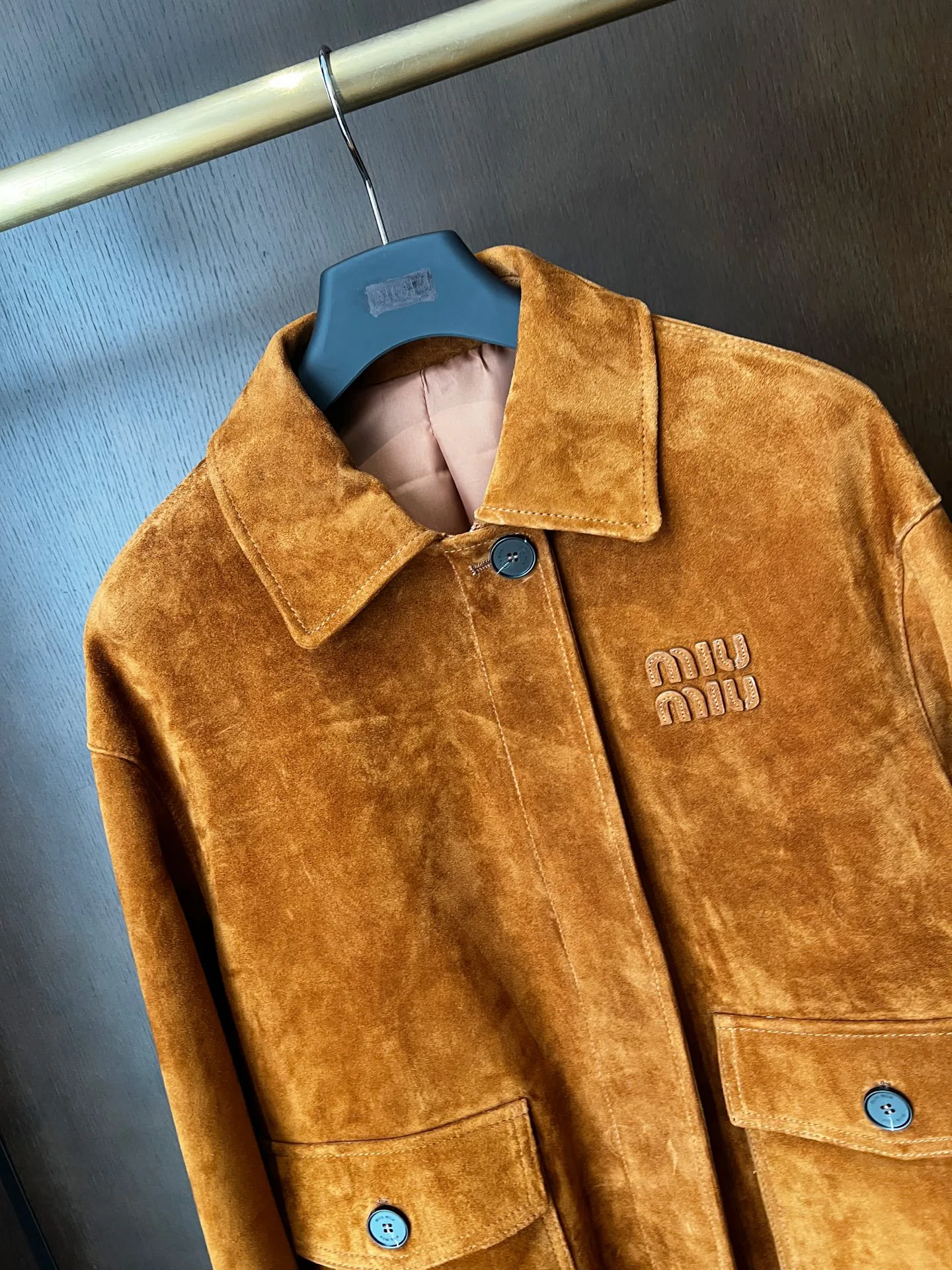 Кожаные Куртки И Дублёнки Женские Miu Miu 9101636