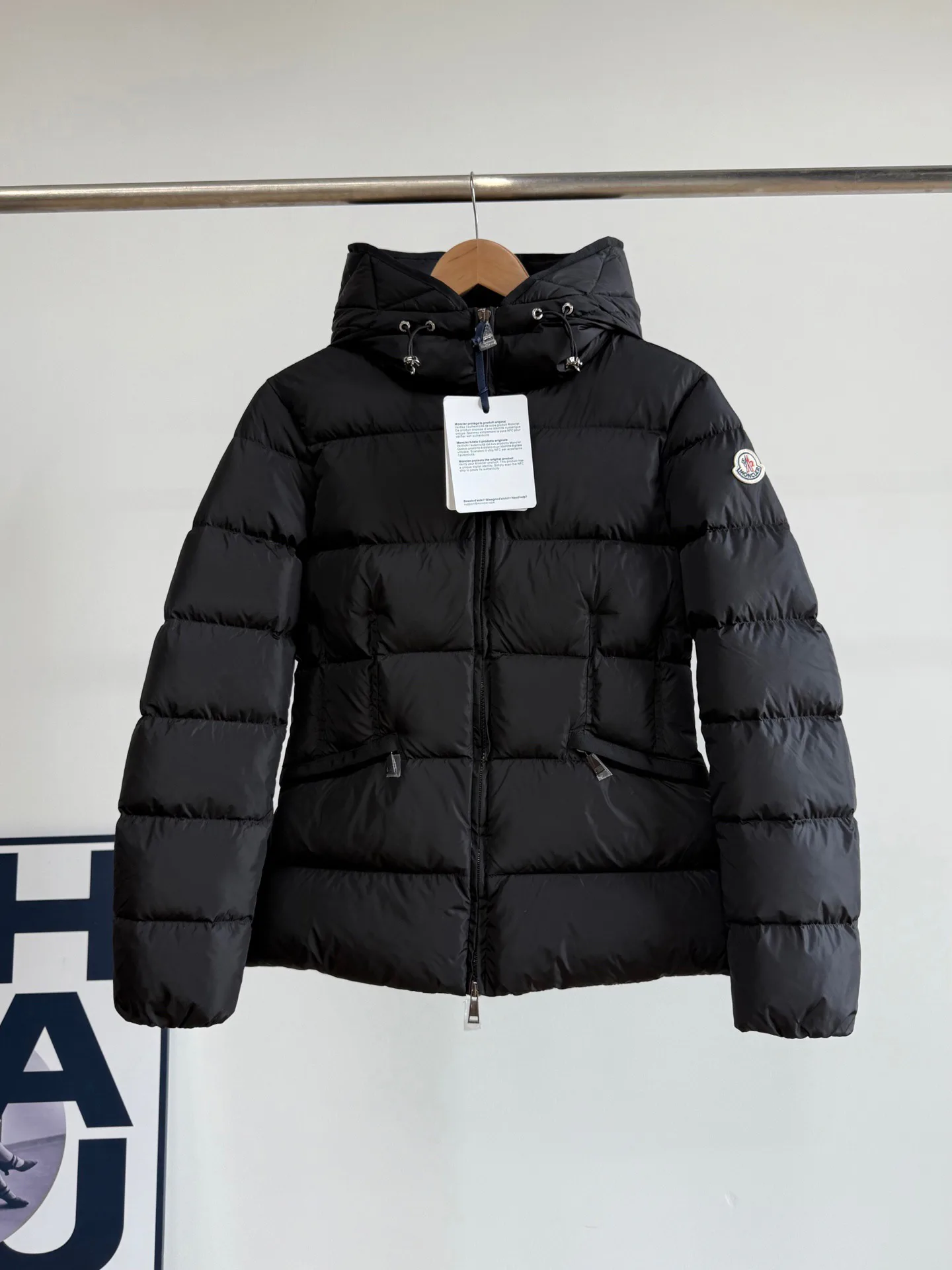 Куртки И Пуховики Женские Moncler 17328482