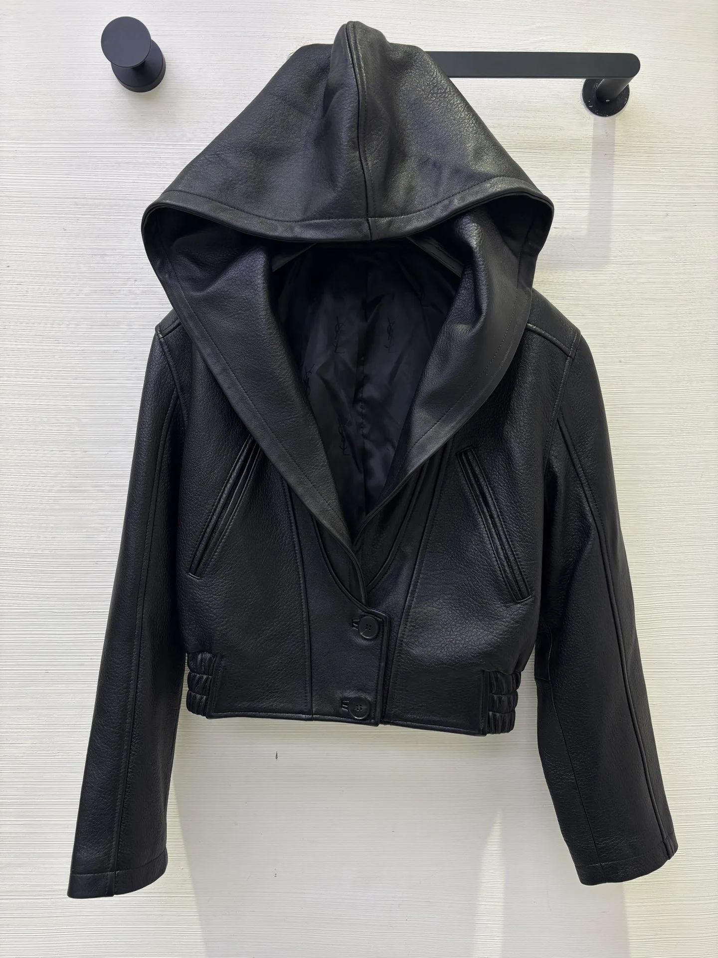 Кожаные Куртки И Дублёнки Женские Saint Laurent 16860541