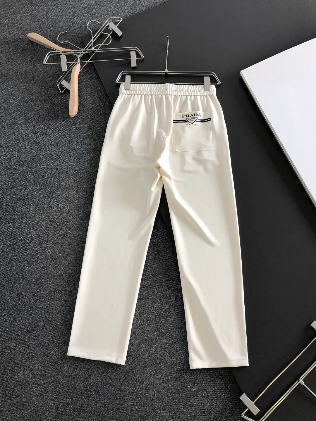 Брюки Мужские Prada 11790553