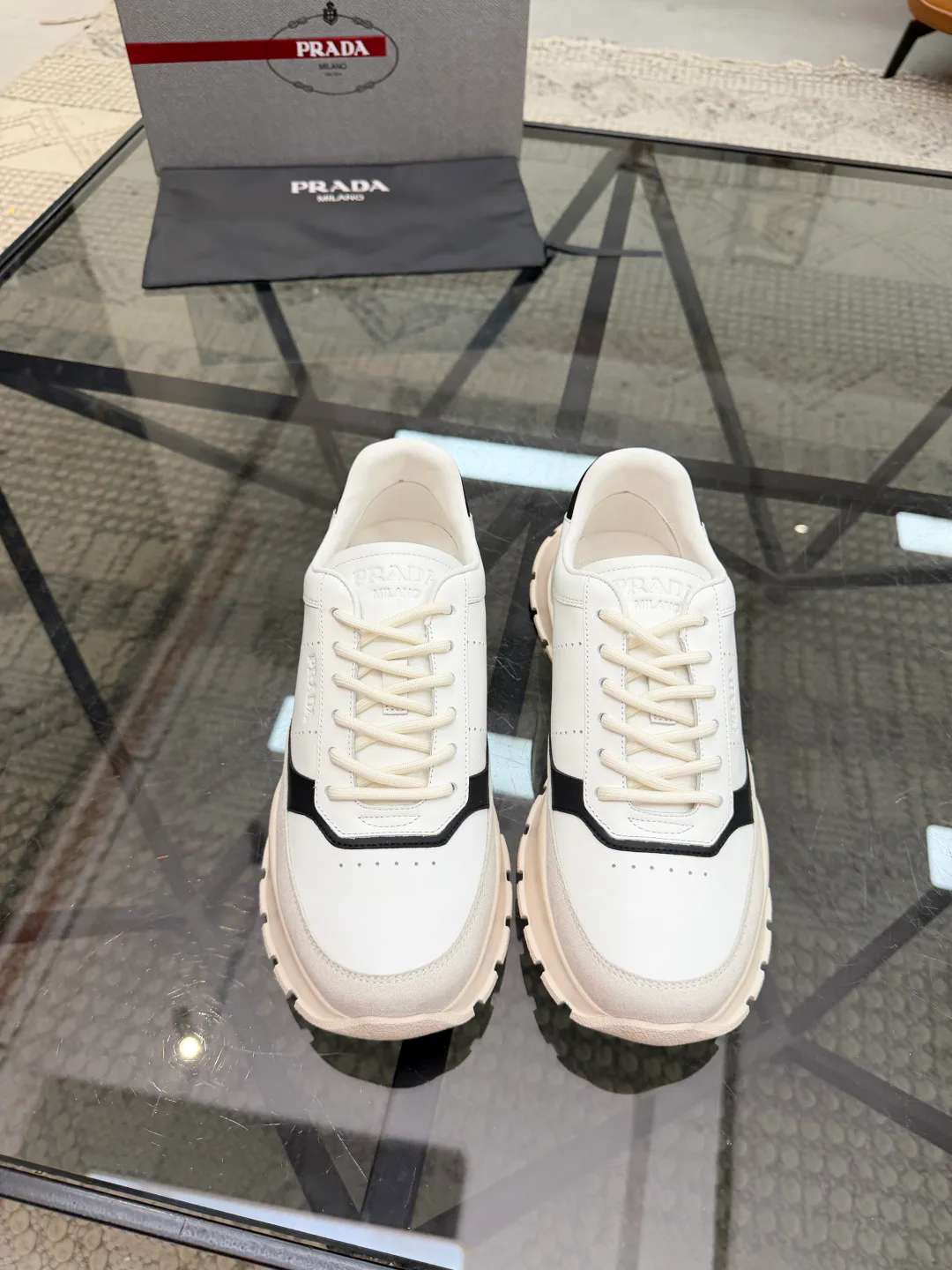 Кроссовки Мужские Prada 18346449
