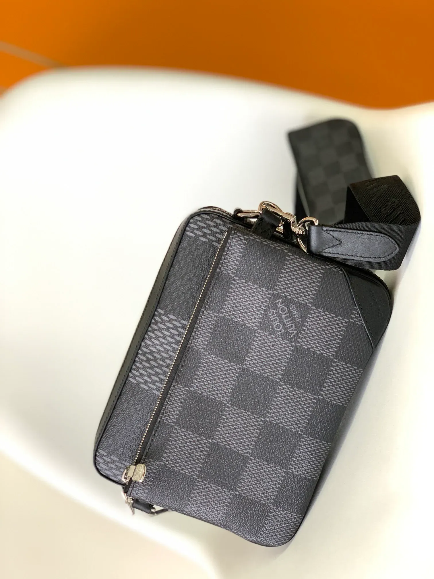 Сумки На Ремне Женские Louis Vuitton 1611930
