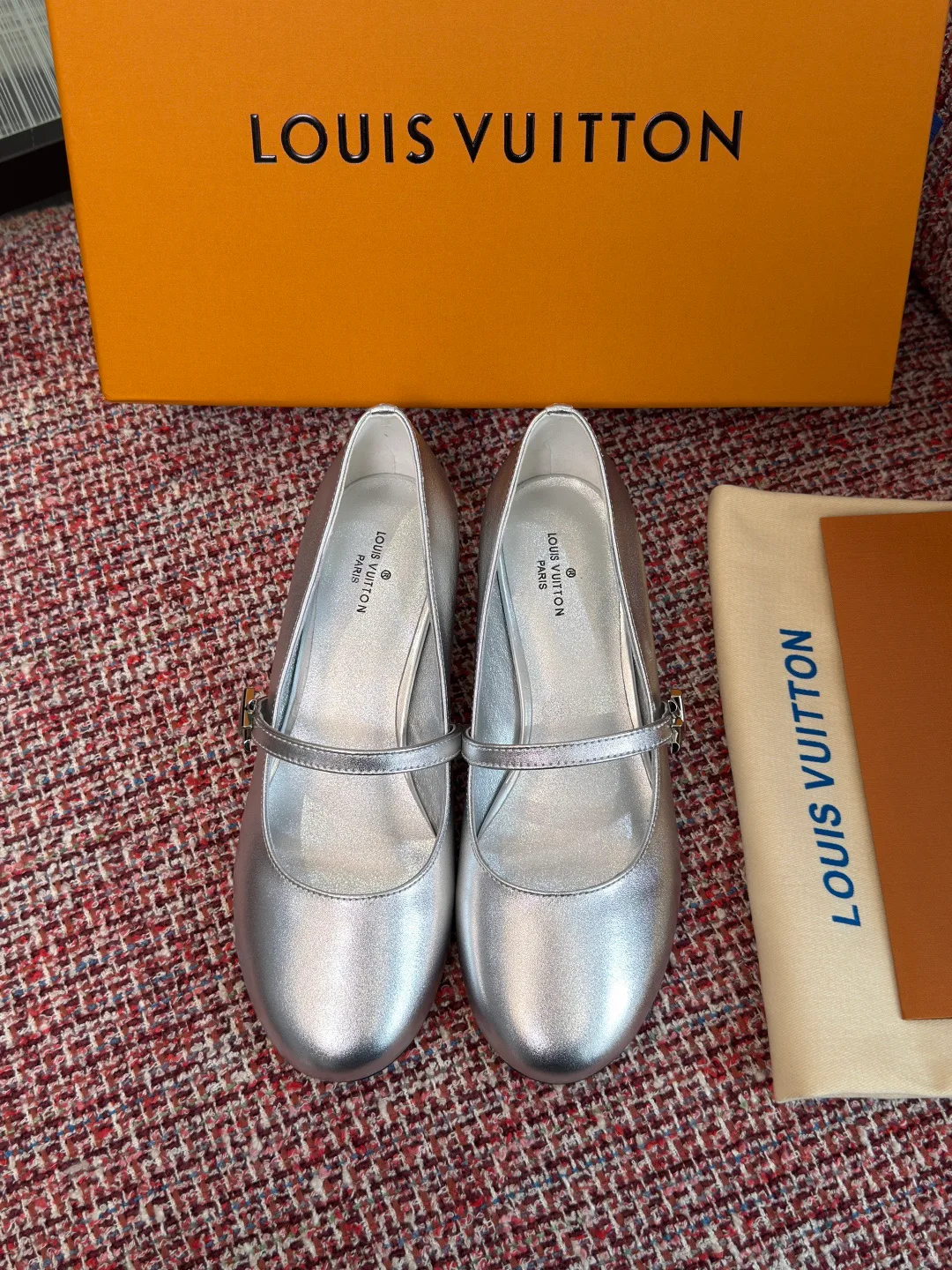 Туфли Женские Louis Vuitton 13359930