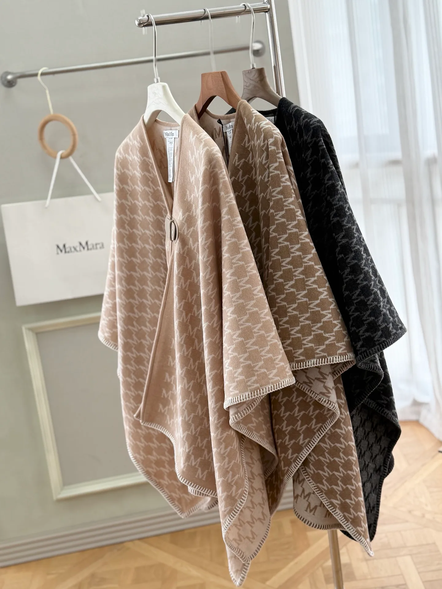 Пальто Женские Max Mara 18974520