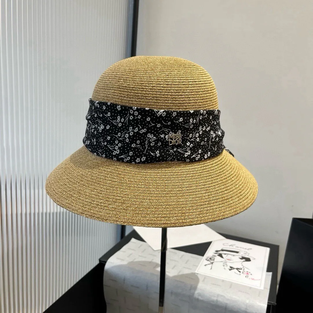 Головные Уборы Christian Dior 11633307