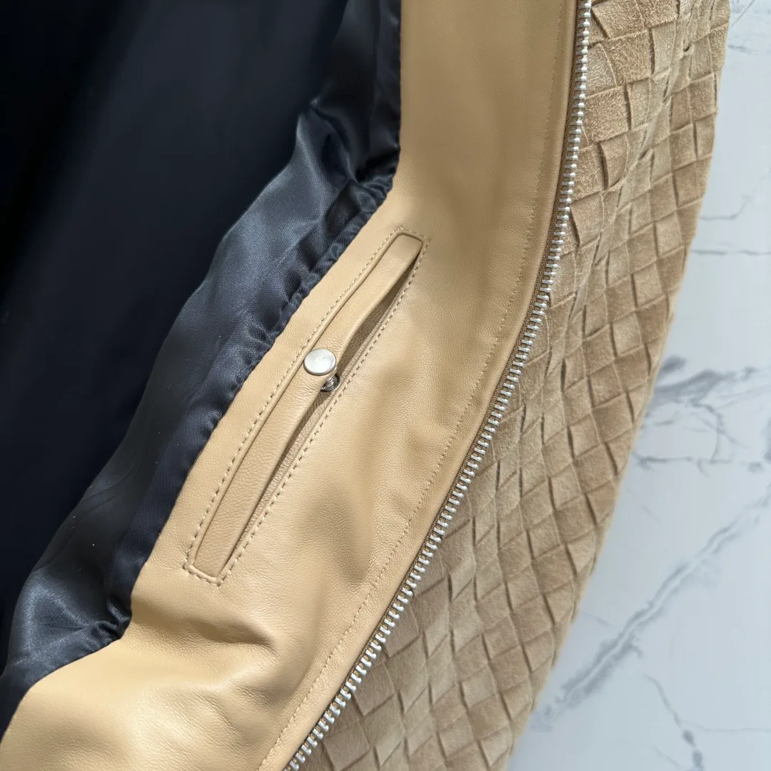Кожаные Куртки И Дублёнки Женские Bottega Veneta 13309660