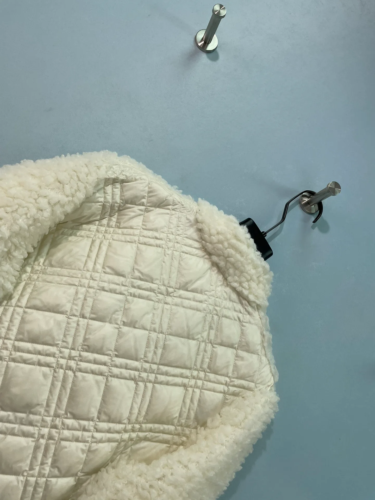 Куртки И Пуховики Женские Moncler 18308534