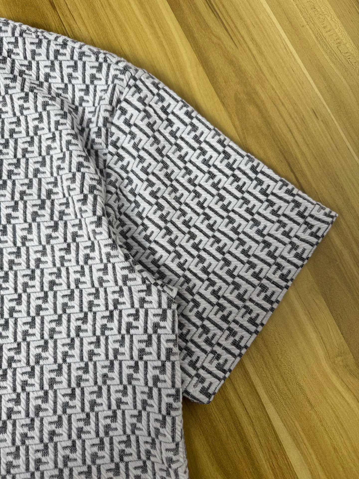 Футболки Женские Fendi 11531130