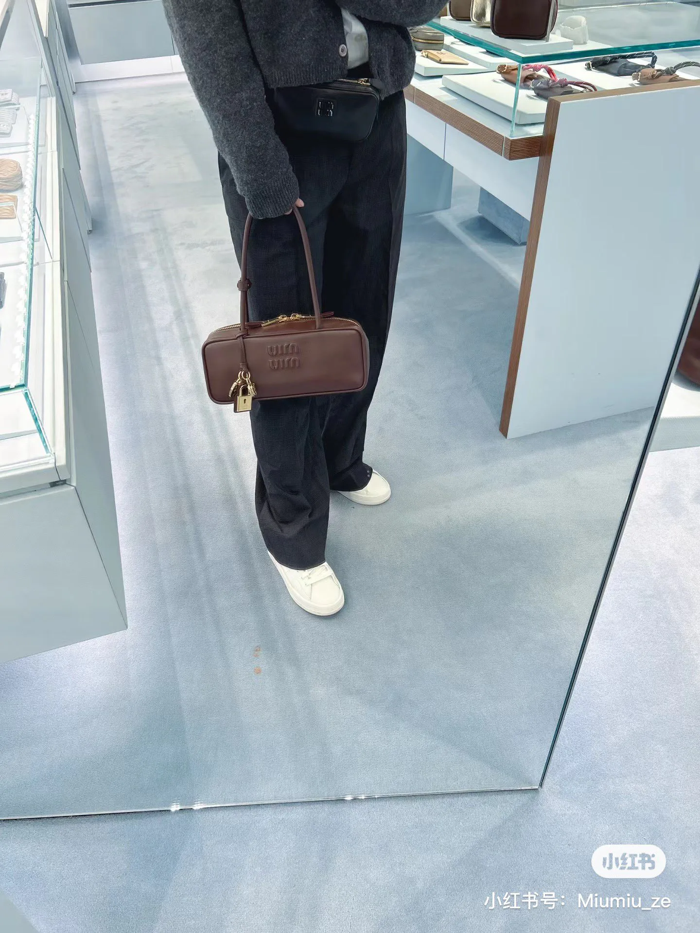 Классические Сумки Женские Miu Miu 19237