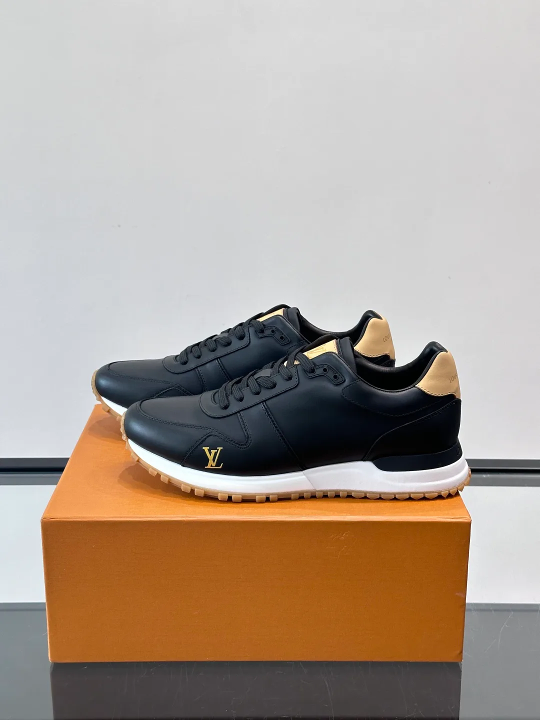 Кроссовки Мужские Louis Vuitton 916296