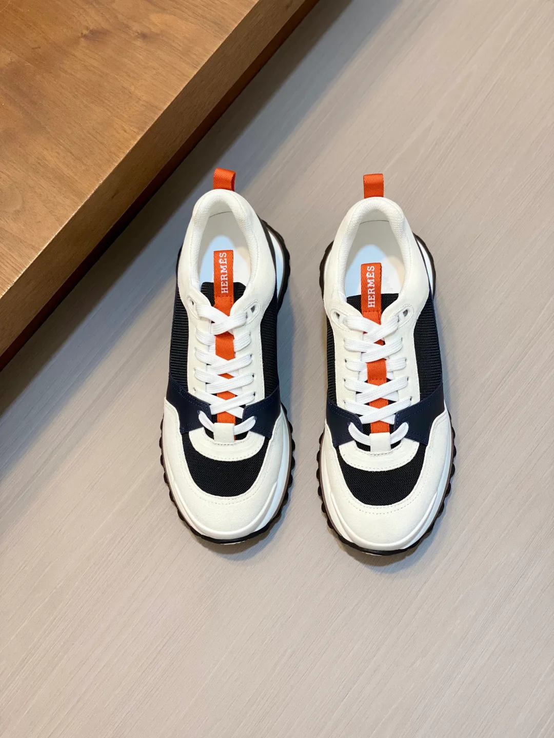 Кроссовки Мужские Hermes 18055263