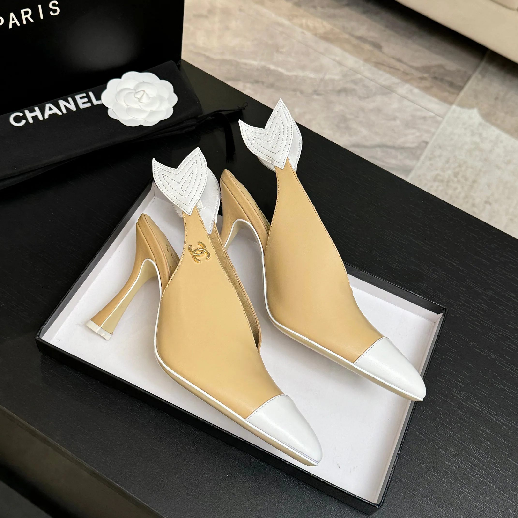 Туфли Женские Chanel 17448349