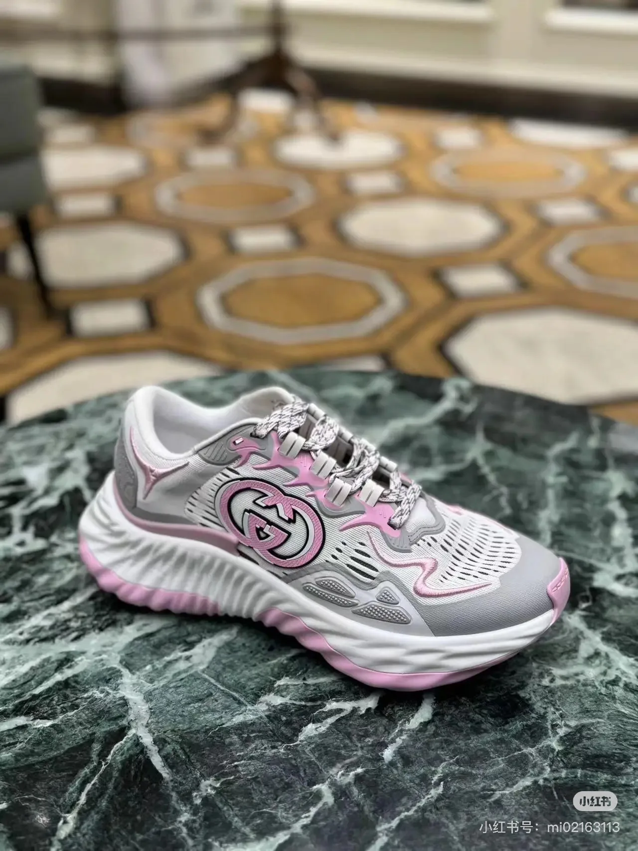 Кроссовки Женские Gucci 2964