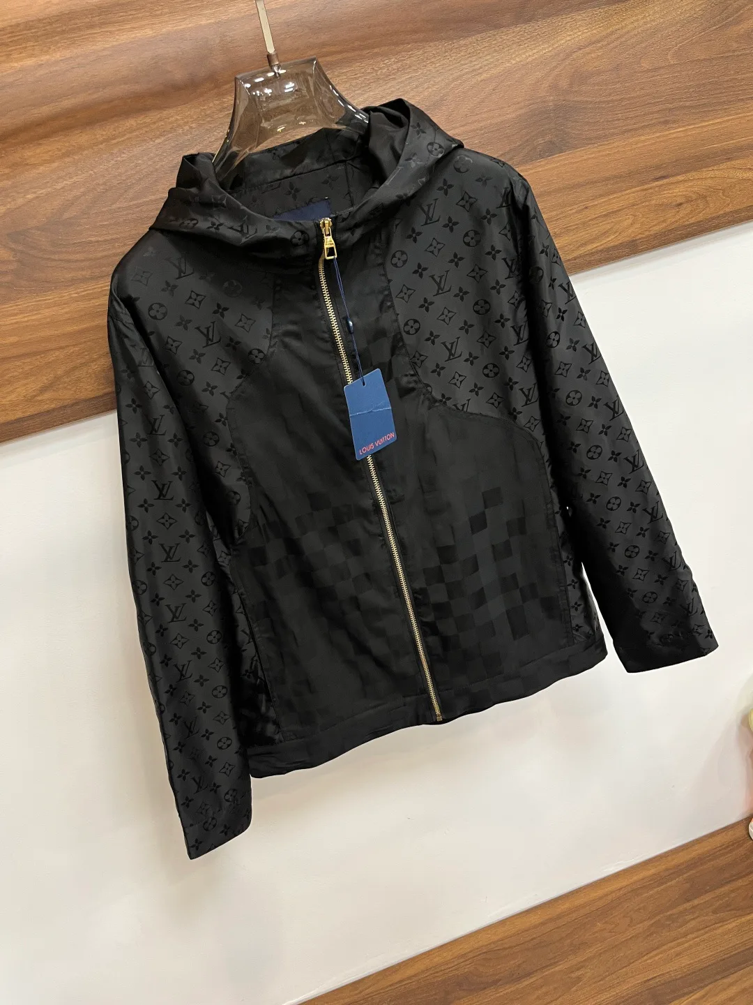 Куртки И Пуховики Мужские Louis Vuitton 11000520