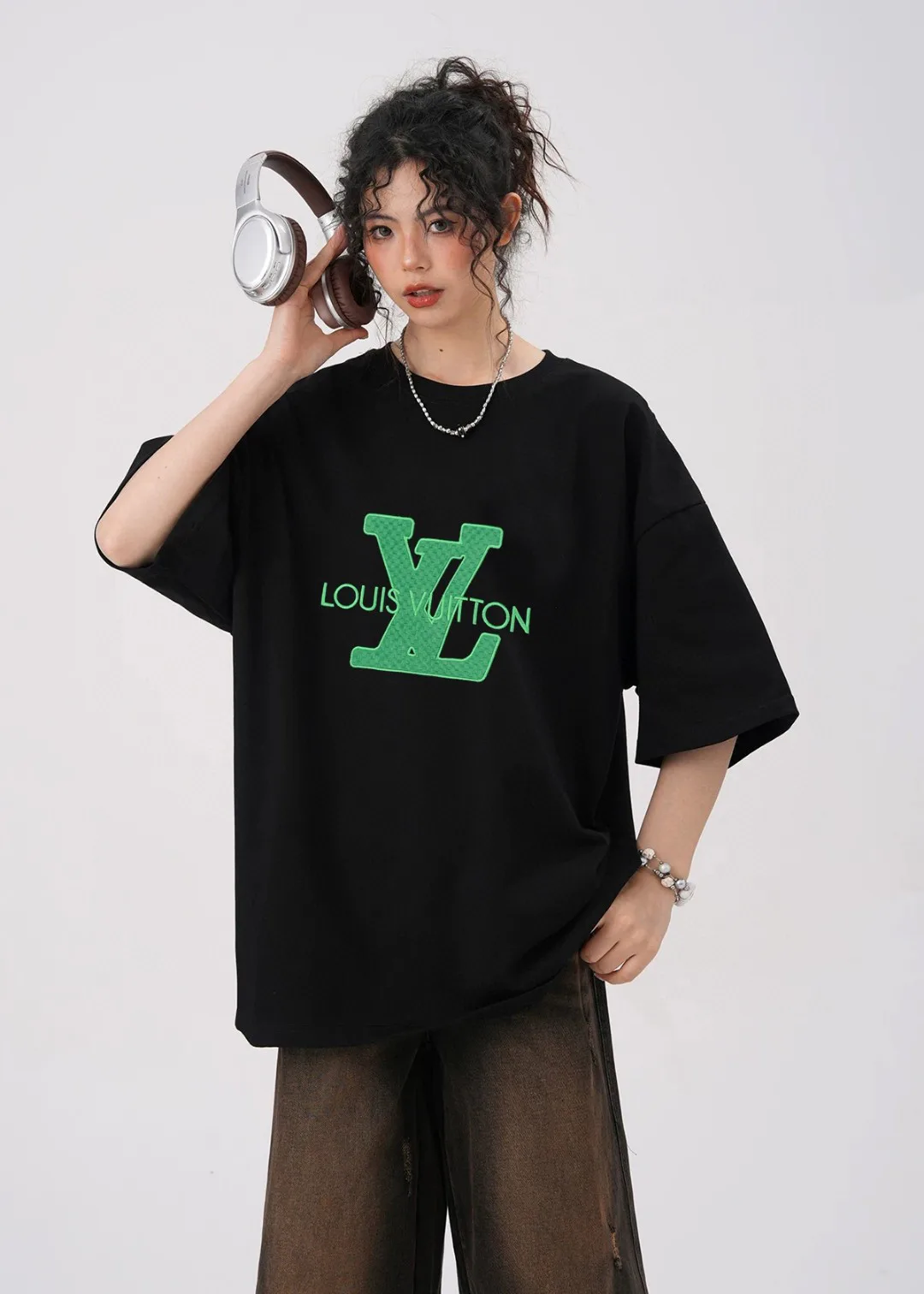 Футболки Женские Louis Vuitton 2405