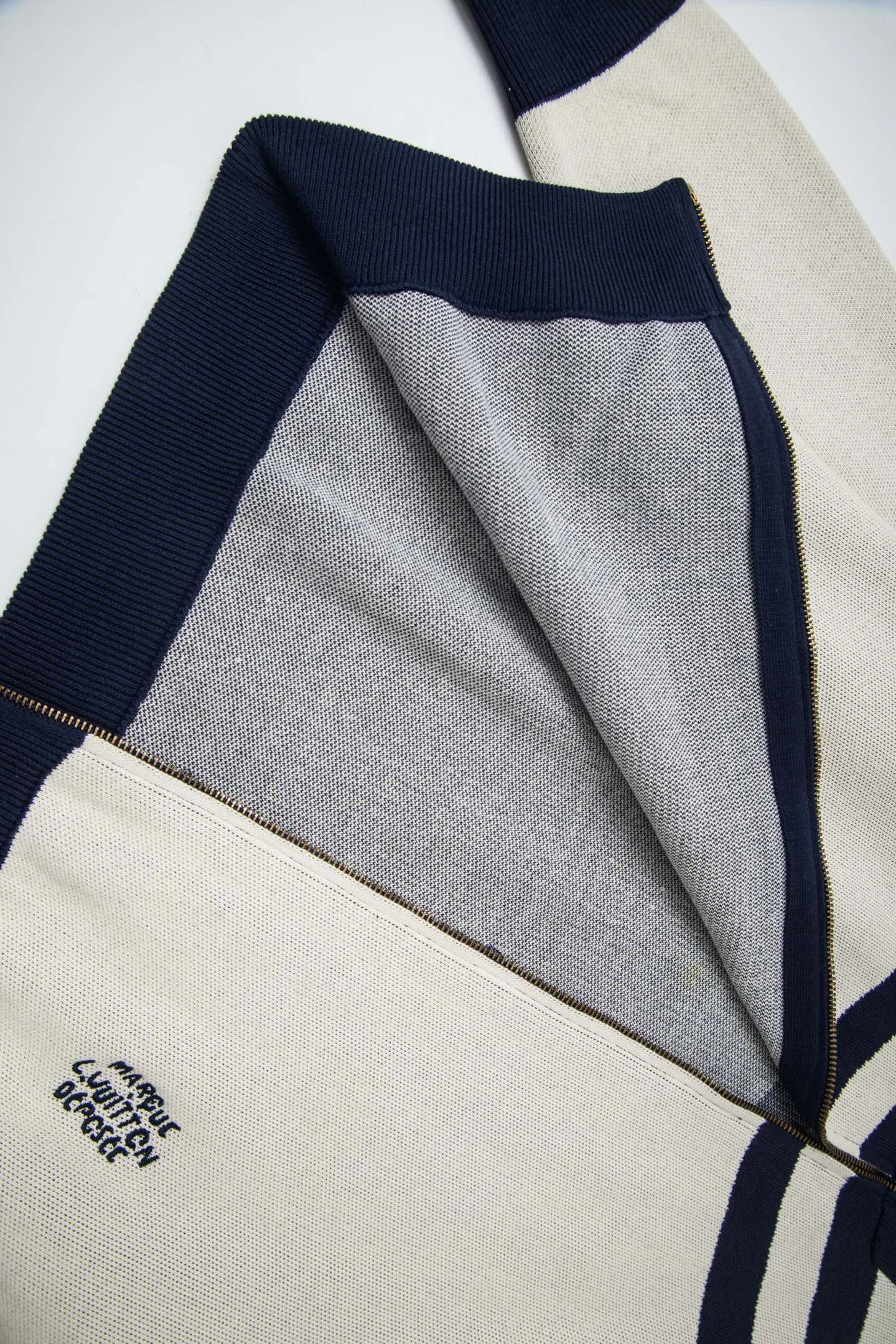 Куртки И Пуховики Мужские Louis Vuitton 3324170