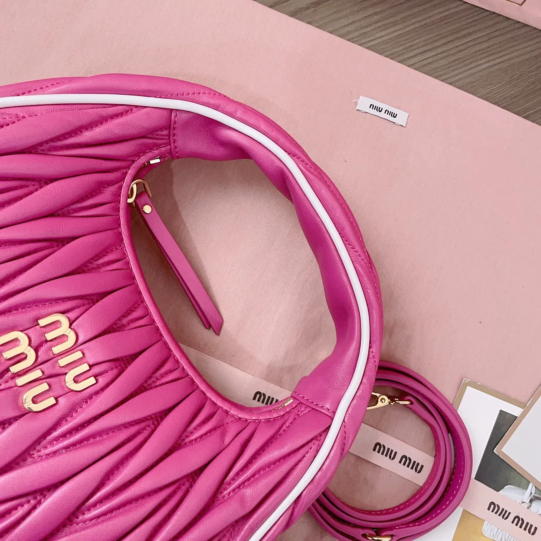 Классические Сумки Женские Miu Miu 17542202