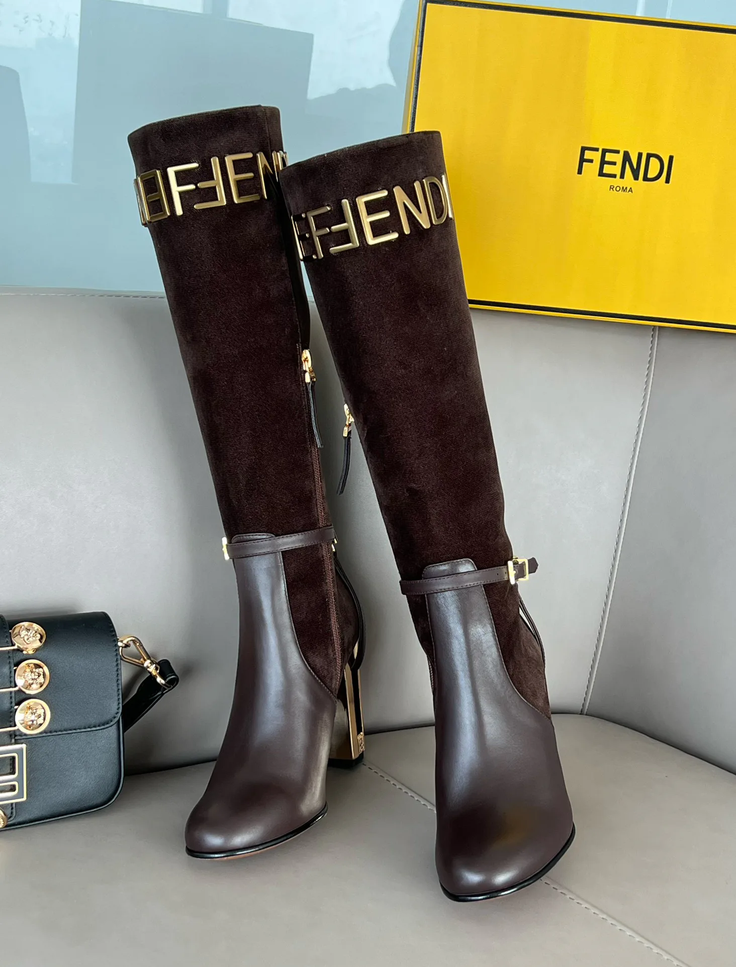Сапоги Женские Fendi 139826