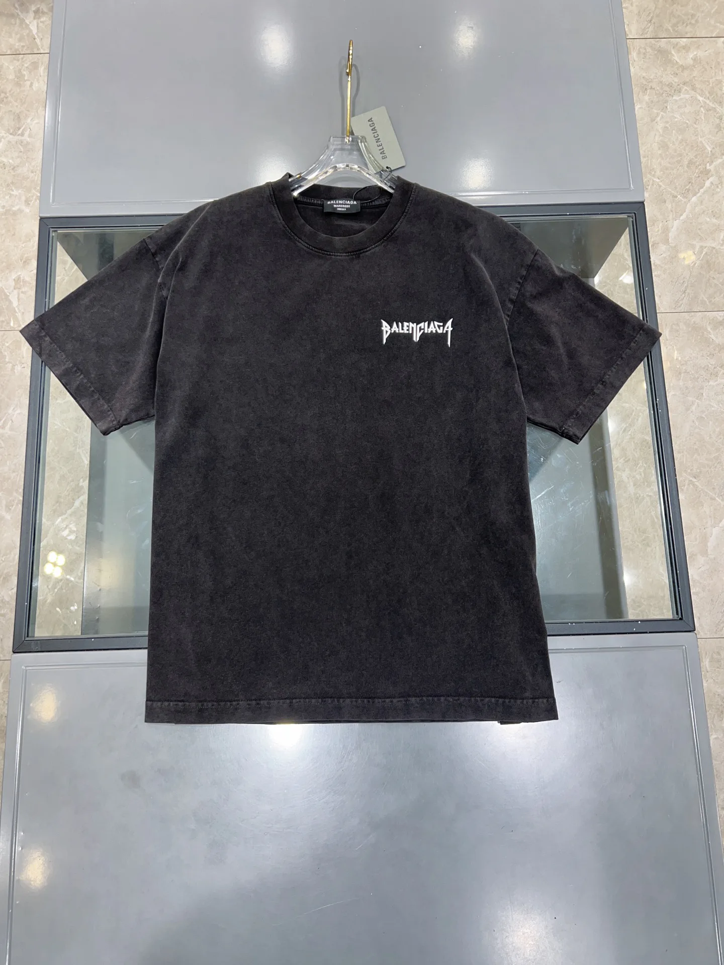 Футболки Женские Balenciaga 1696581