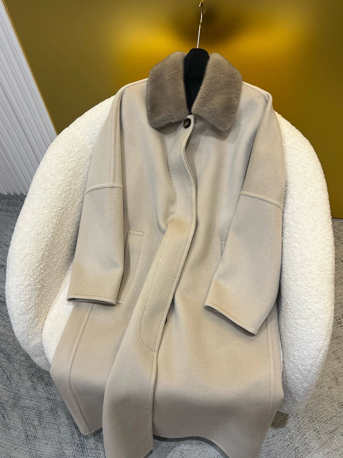 Пальто Женские Loro Piana 19338808