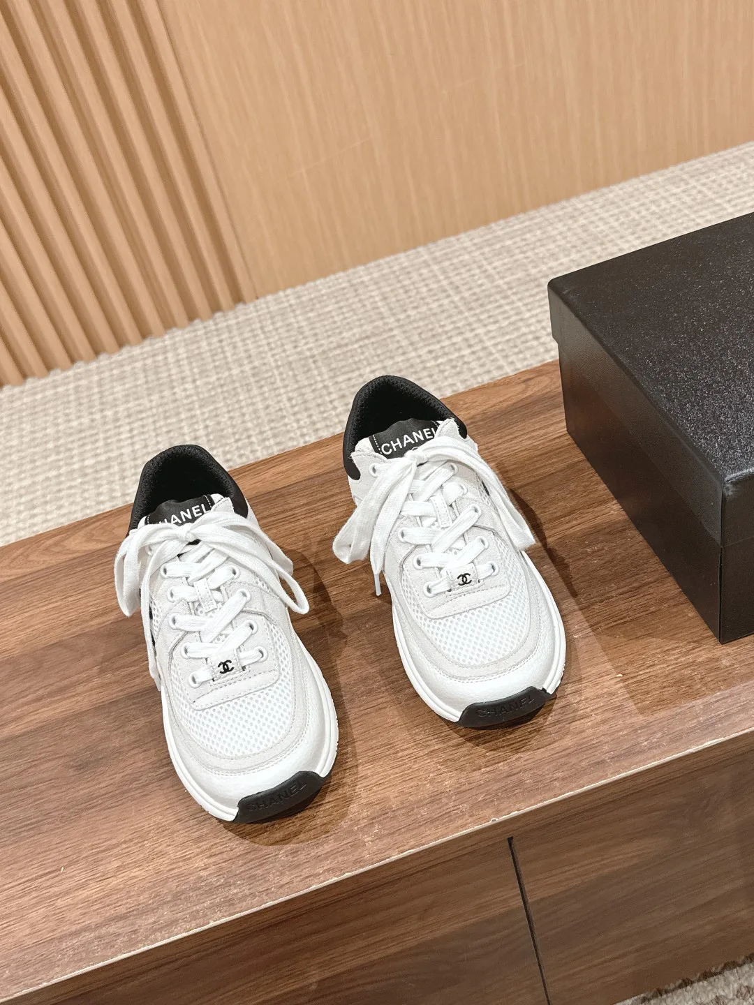 Кроссовки Женские Chanel 11647818