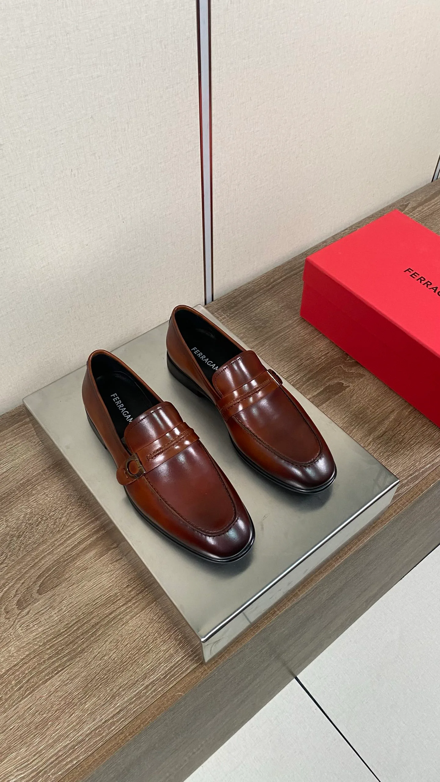 Лоферы И Туфли Мужские Salvatore Ferragamo 18078630