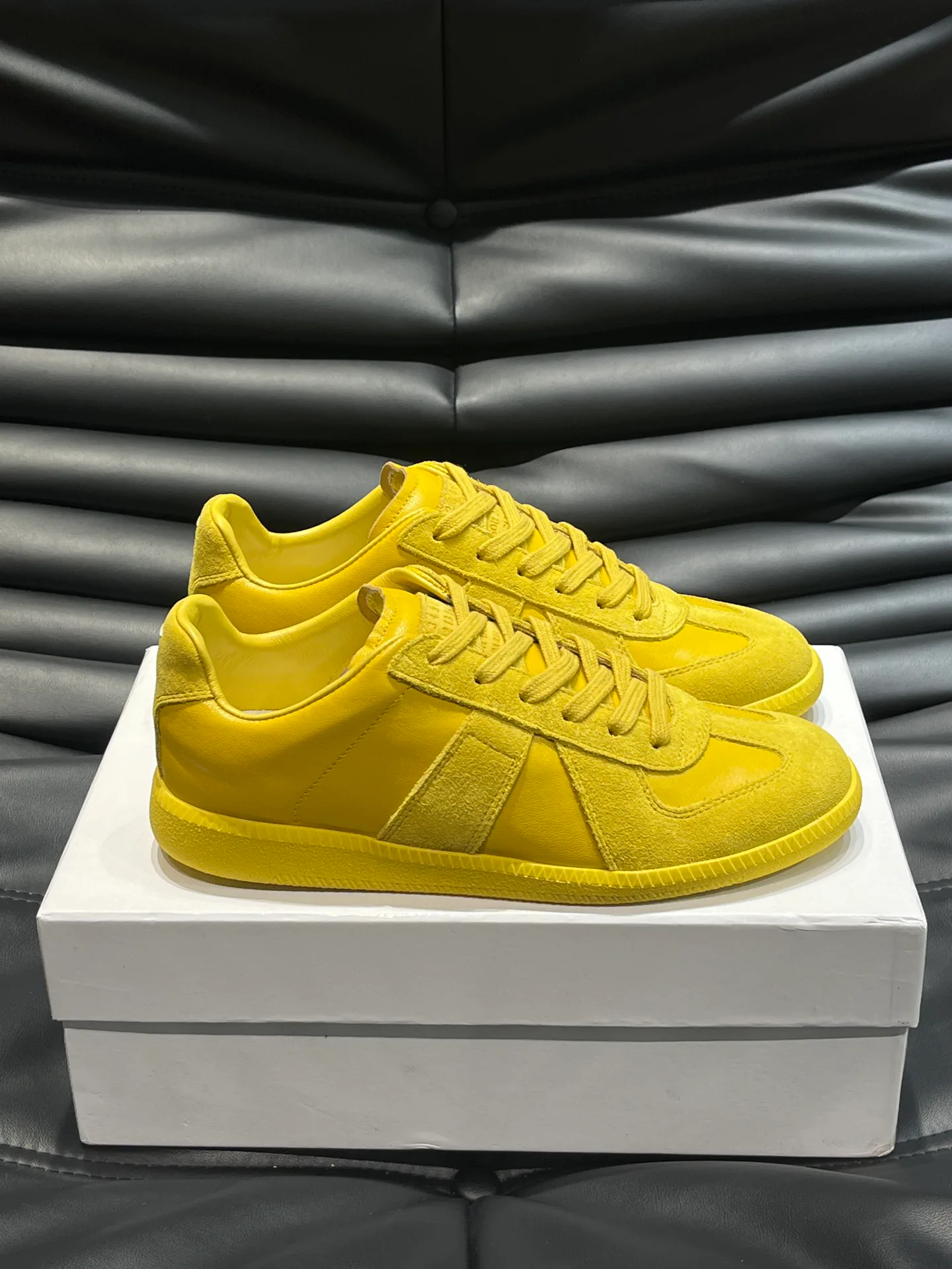 Кроссовки Женские Maison Margiela 17896505