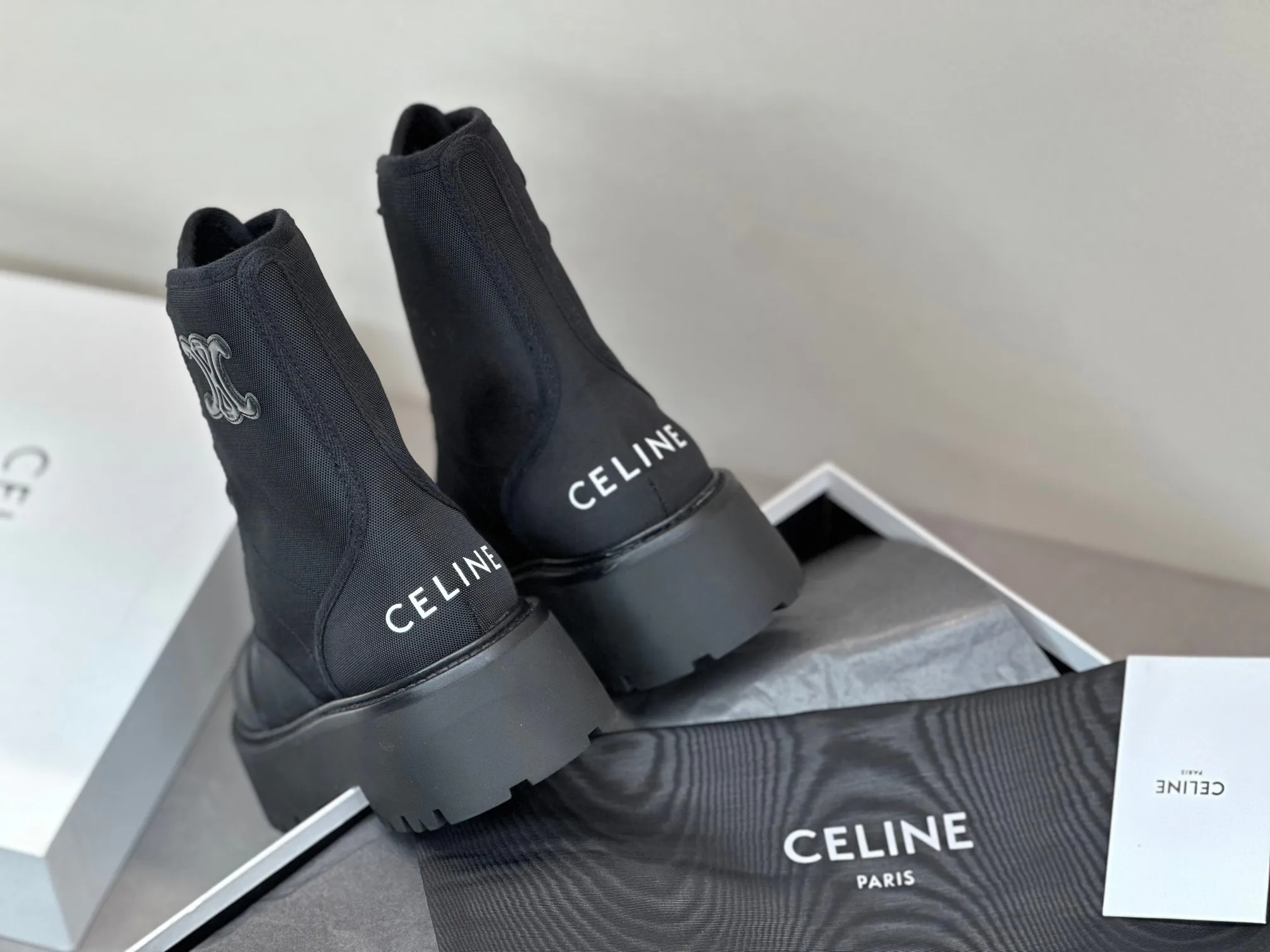 Ботинки Женские Celine 17900209