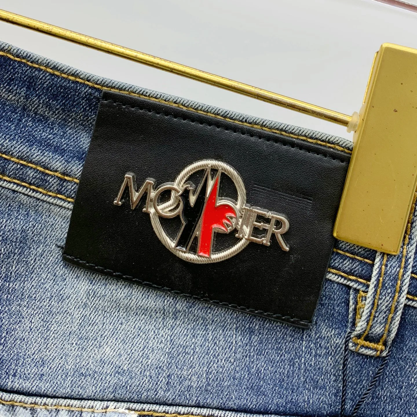 Джинсы Мужские Moncler 135266