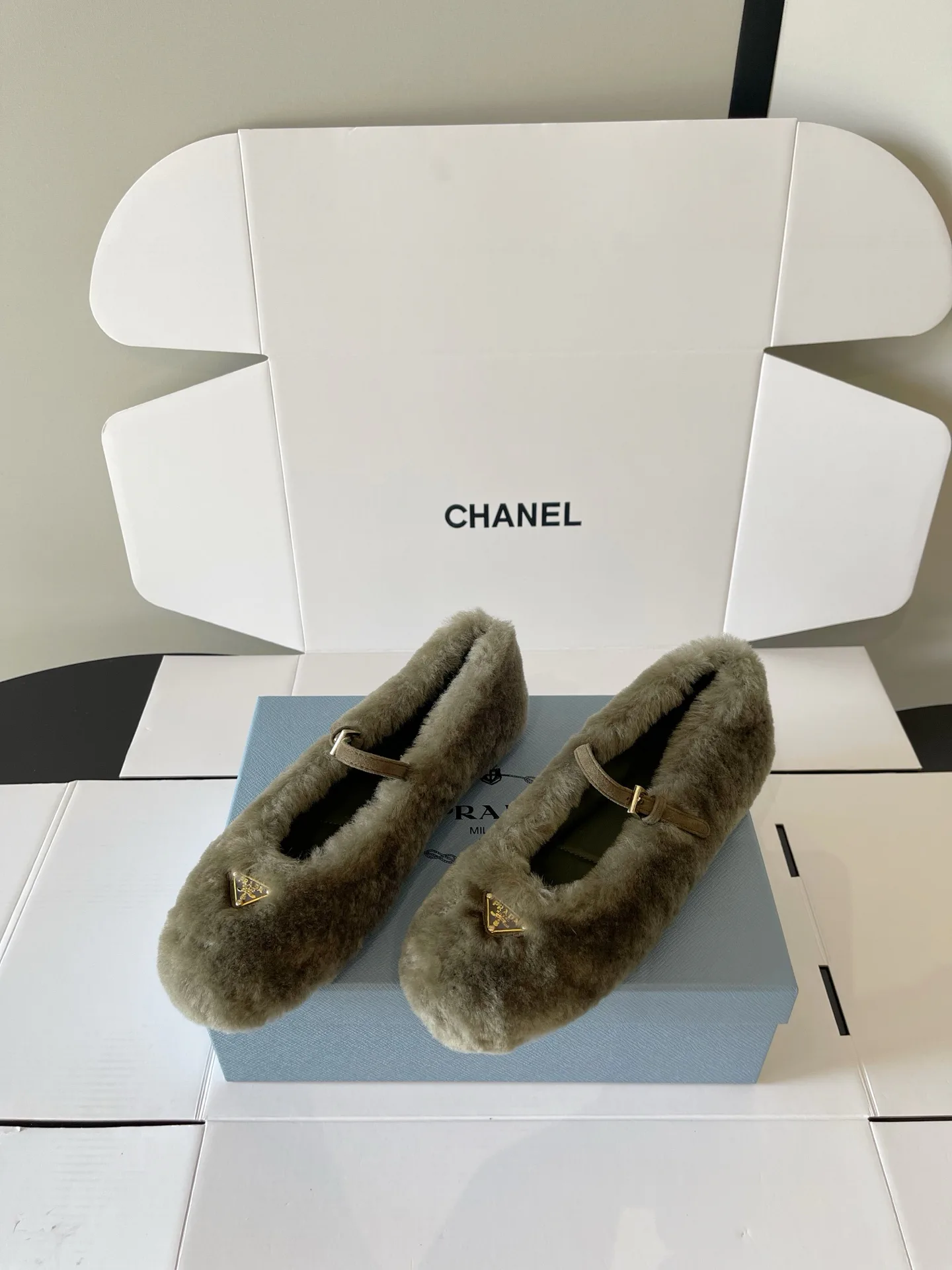 Балетки Женские Prada 18687093