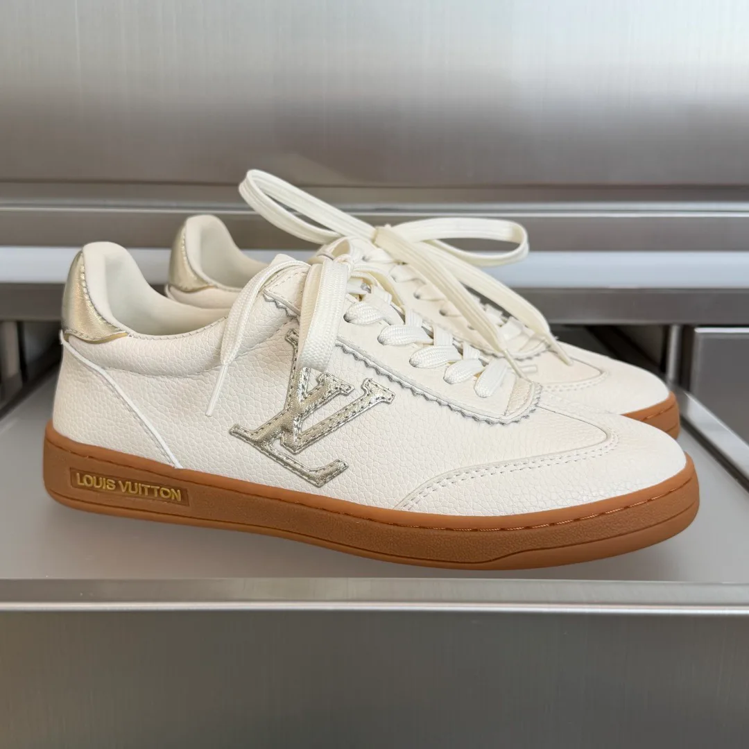 Кроссовки Женские Louis Vuitton 11696603