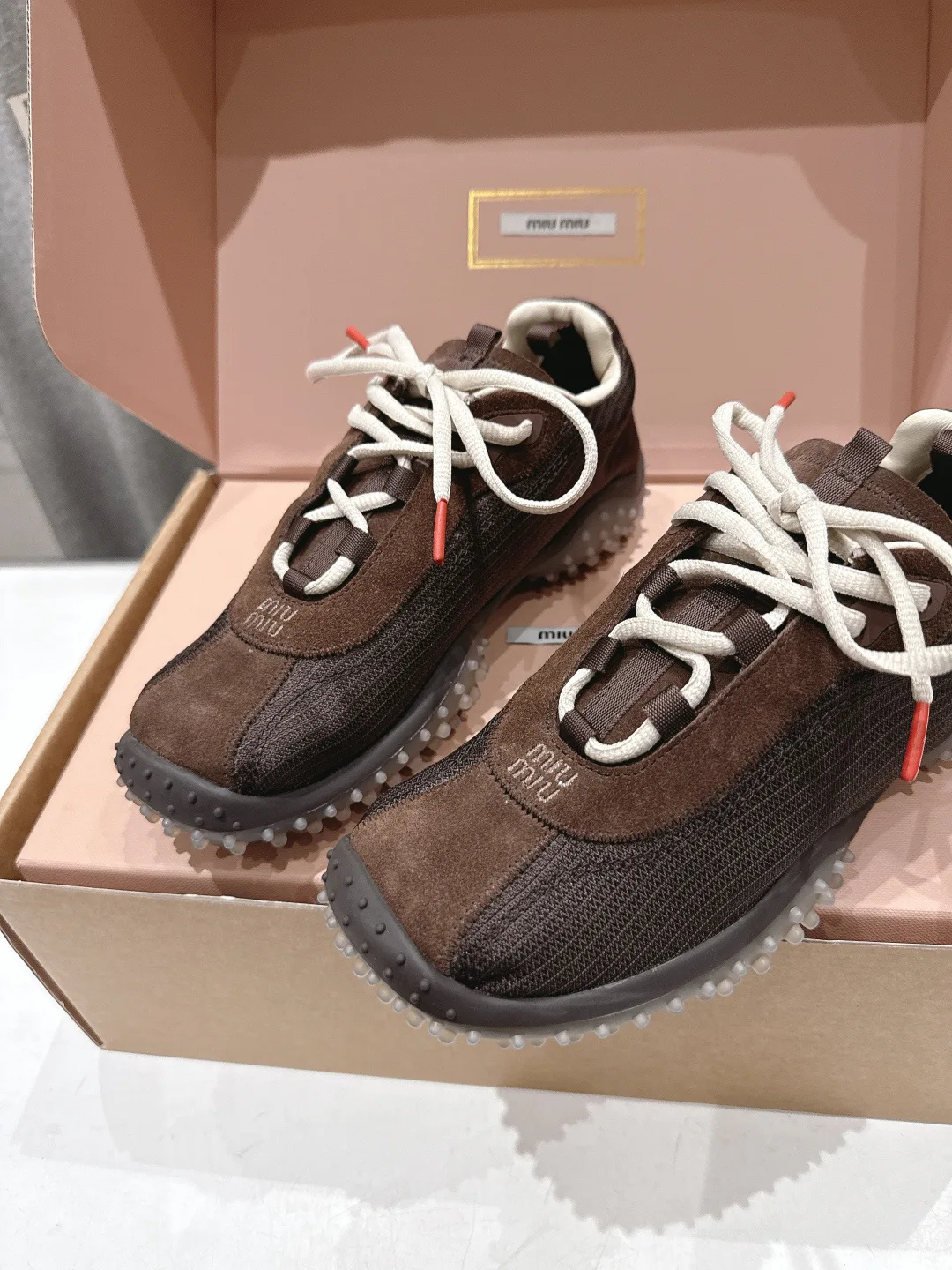 Кроссовки Женские Miu Miu 17057032