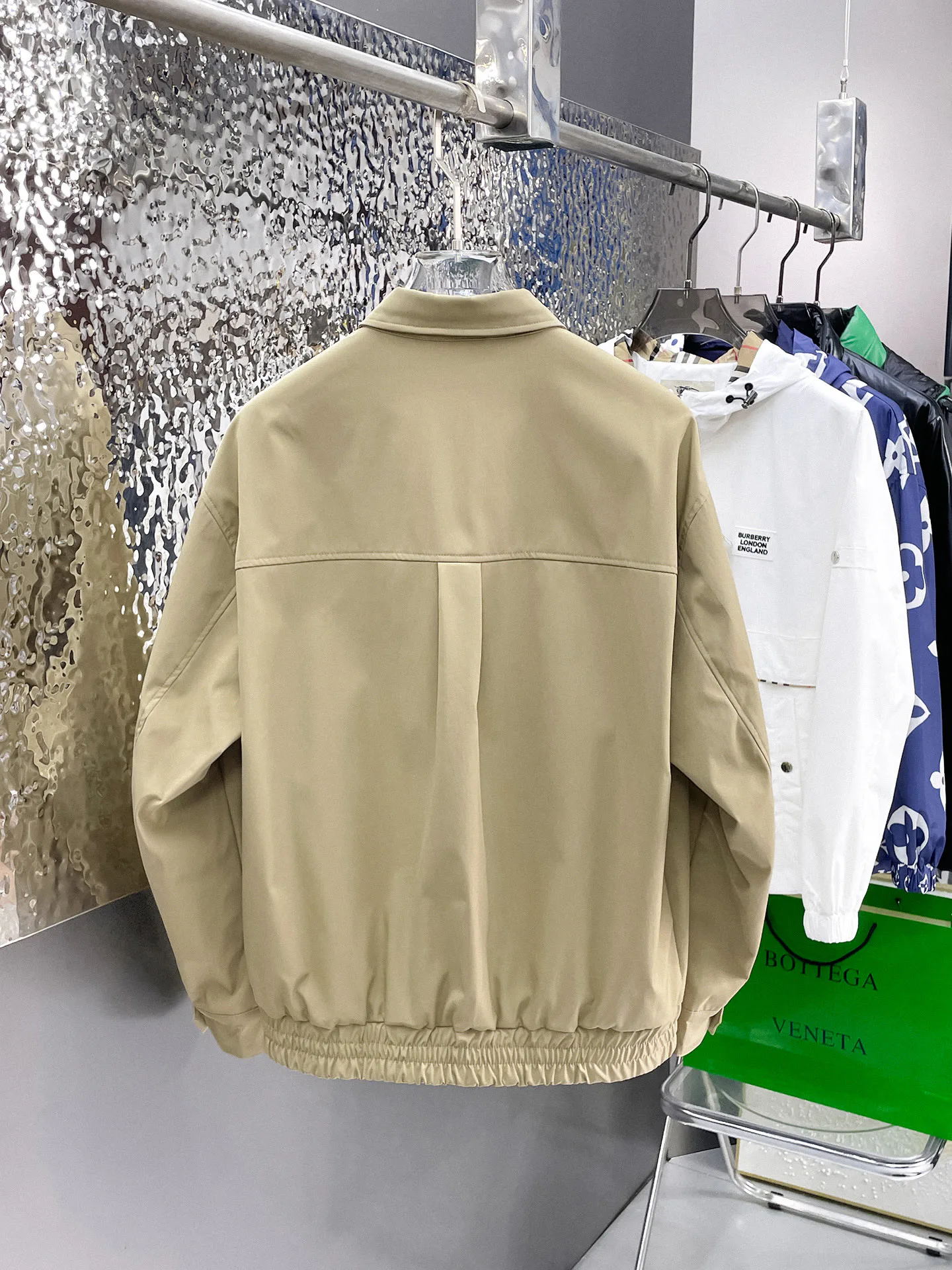 Куртки И Пуховики Мужские Miu Miu 9352295