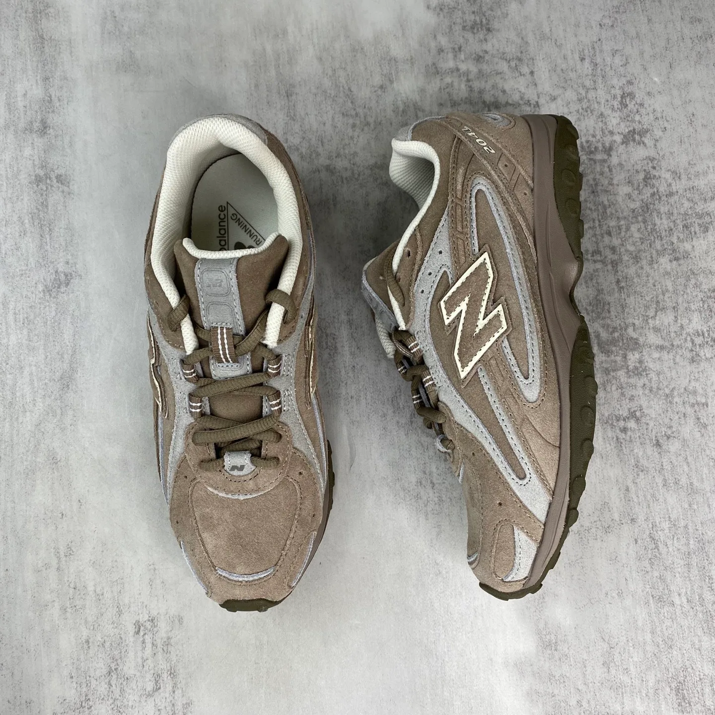 Кроссовки Женские New Balance 17963596