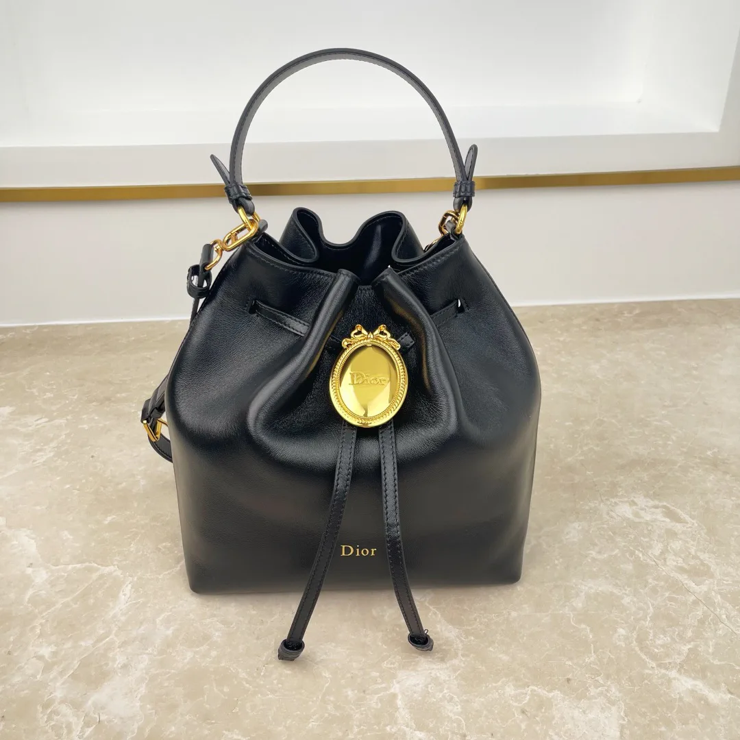 Классические Сумки Женские Christian Dior 18116318