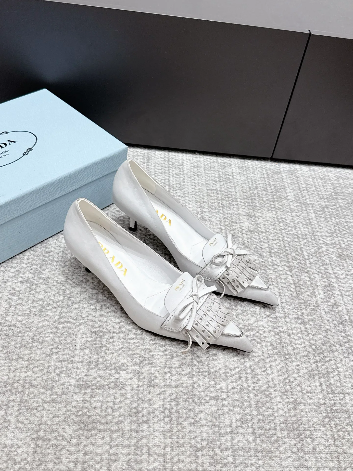 Туфли Женские Prada 13540598