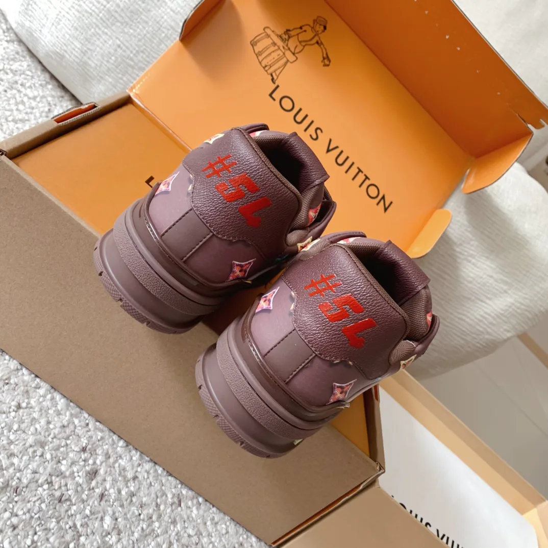 Кроссовки Женские Louis Vuitton 10290578