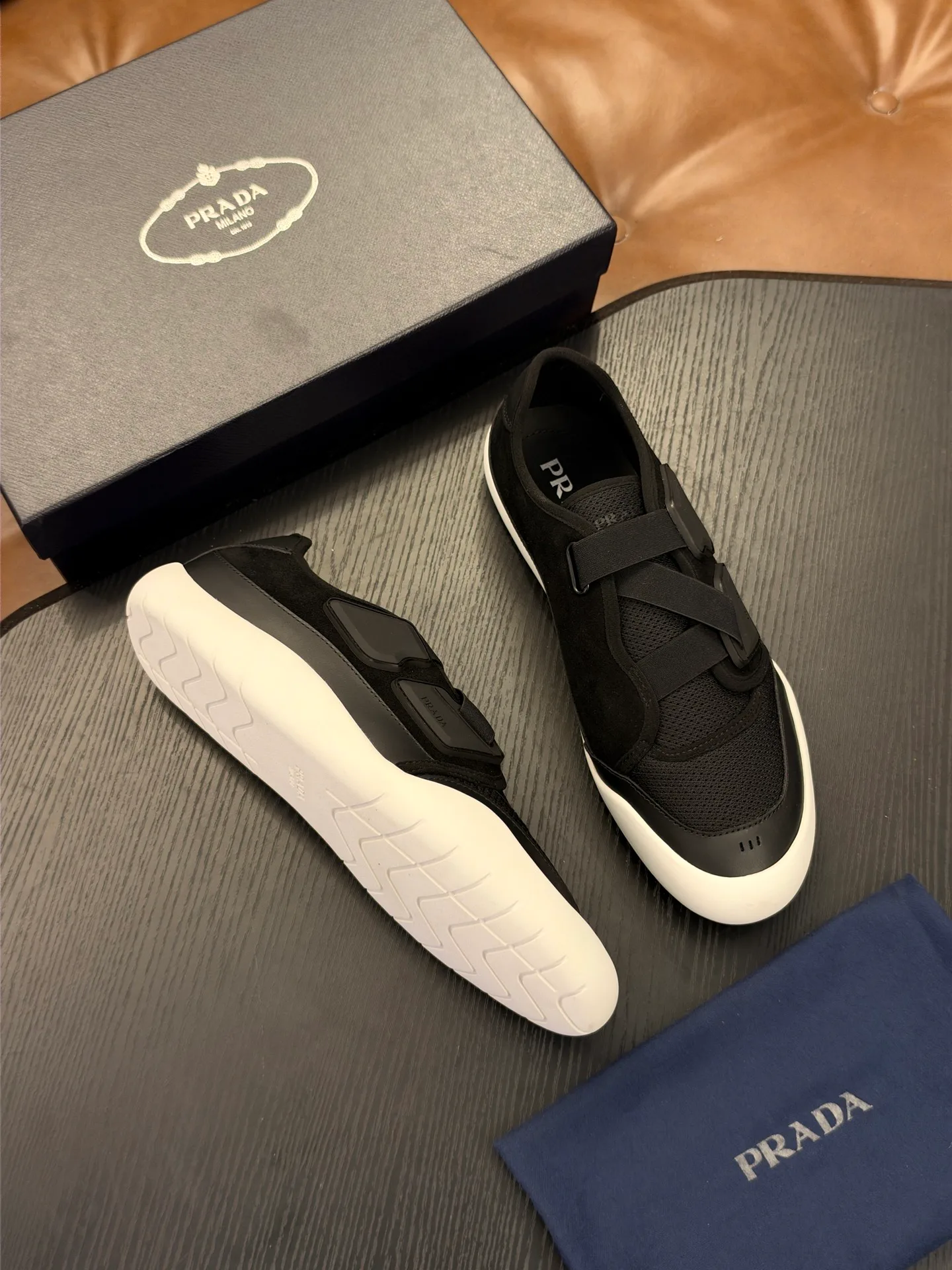 Кроссовки Мужские Prada 19738353