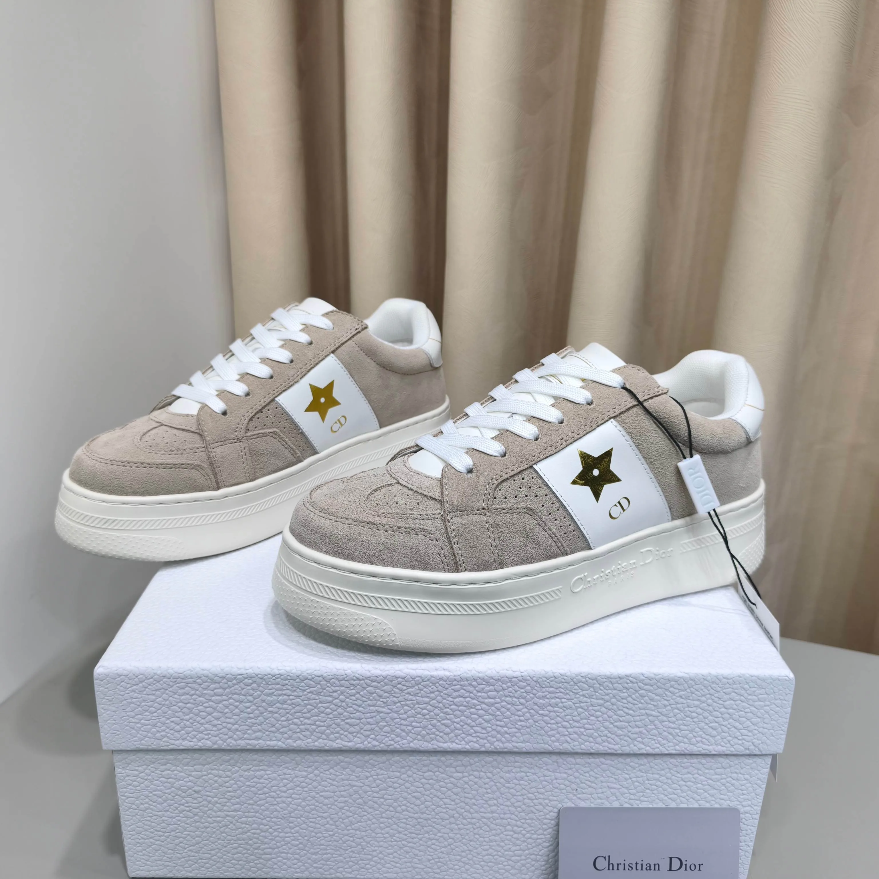 Кроссовки Женские Christian Dior 17988727