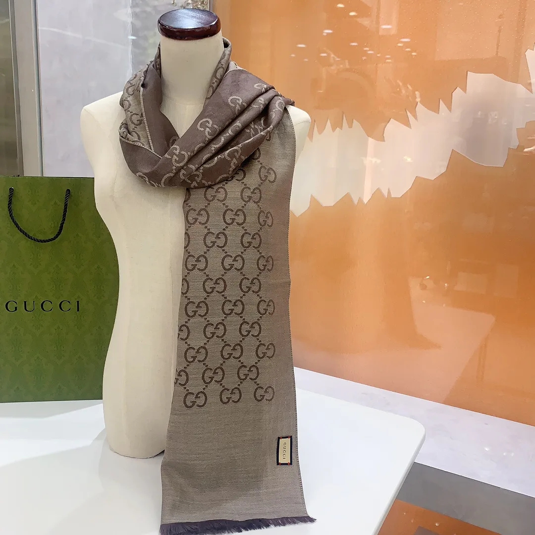 Шарфы Gucci 57116