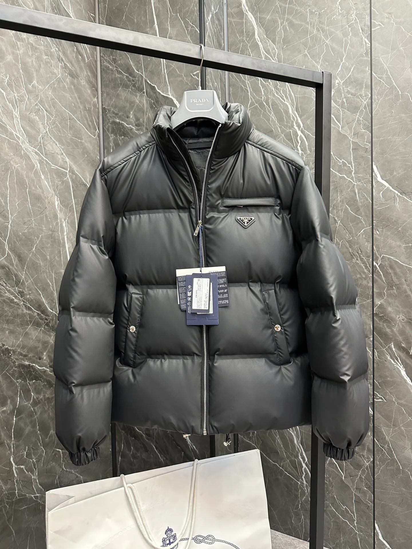 Куртки И Пуховики Мужские Prada 17932035
