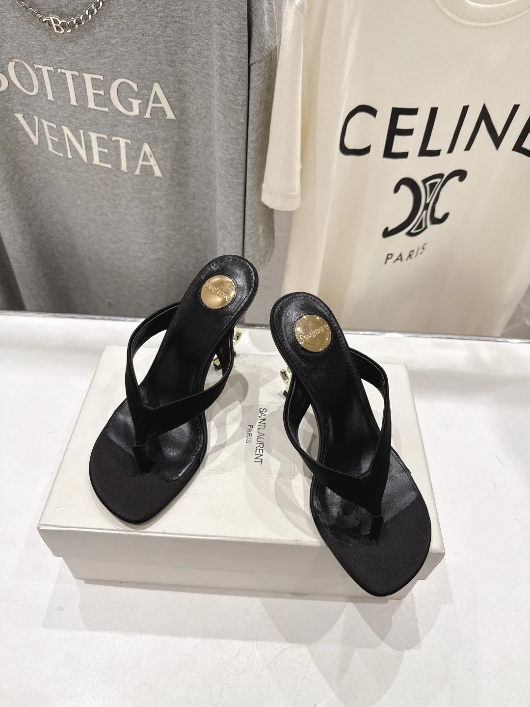 Босоножки Женские Saint Laurent 11623327