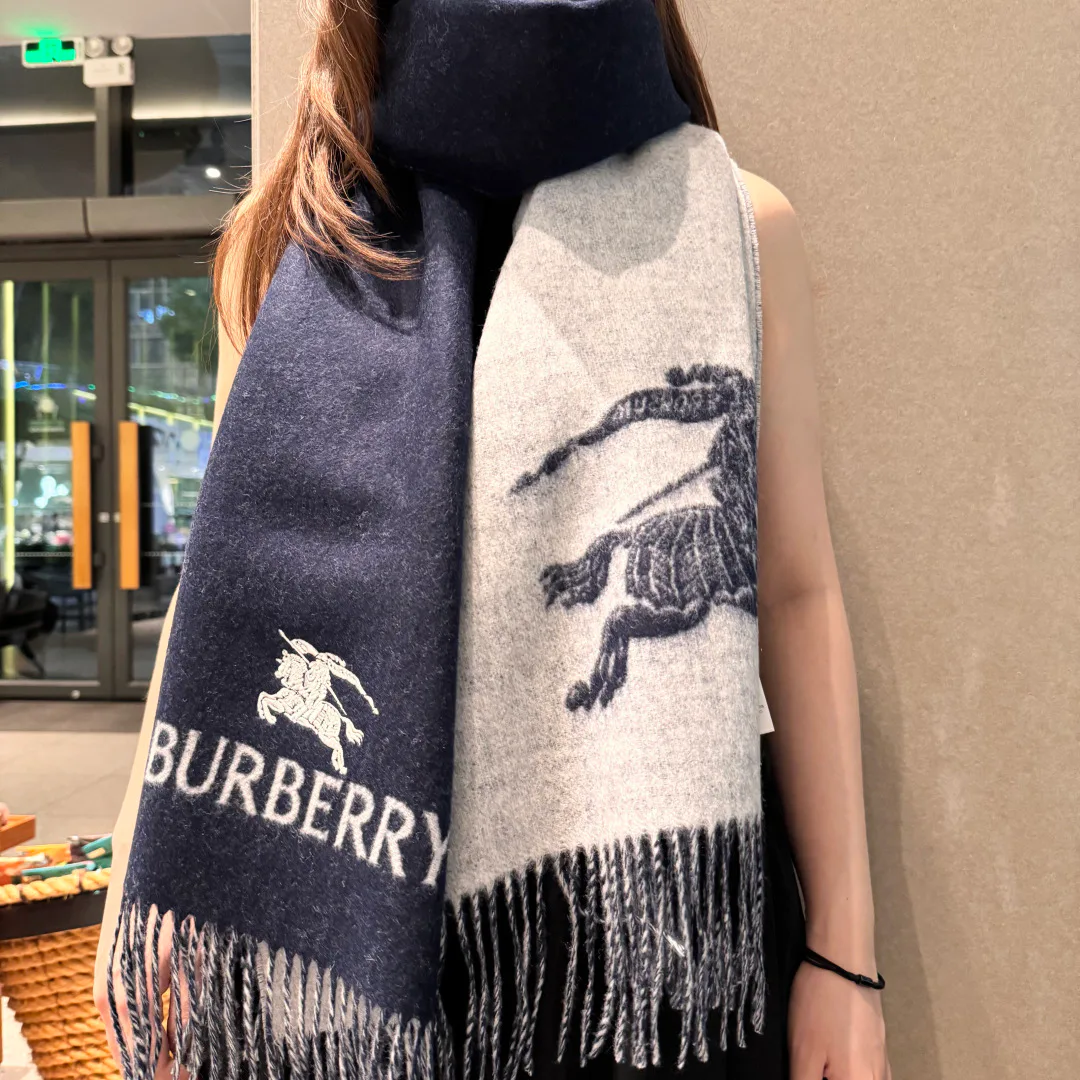 Шарфы Burberry 1152015