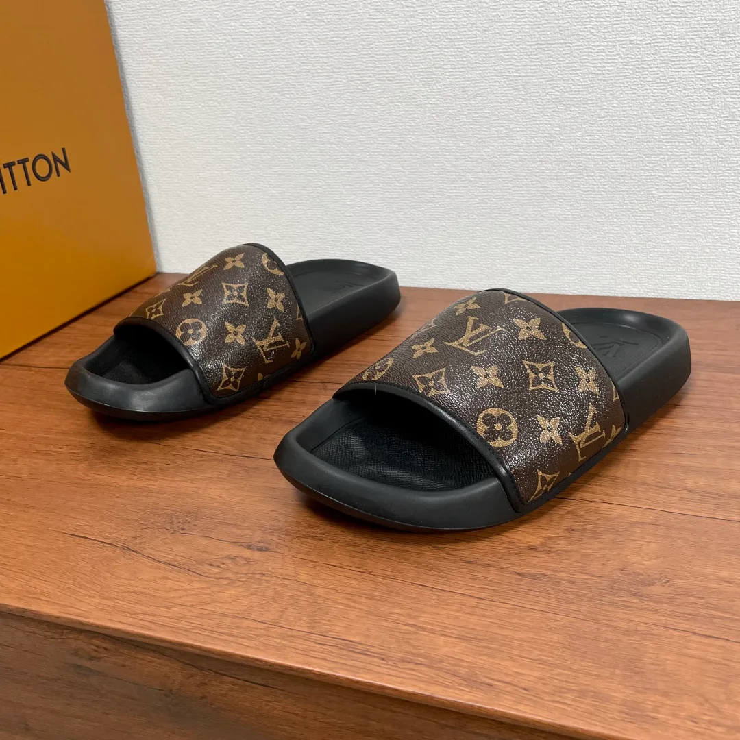 Шлепанцы Женские Louis Vuitton 74077