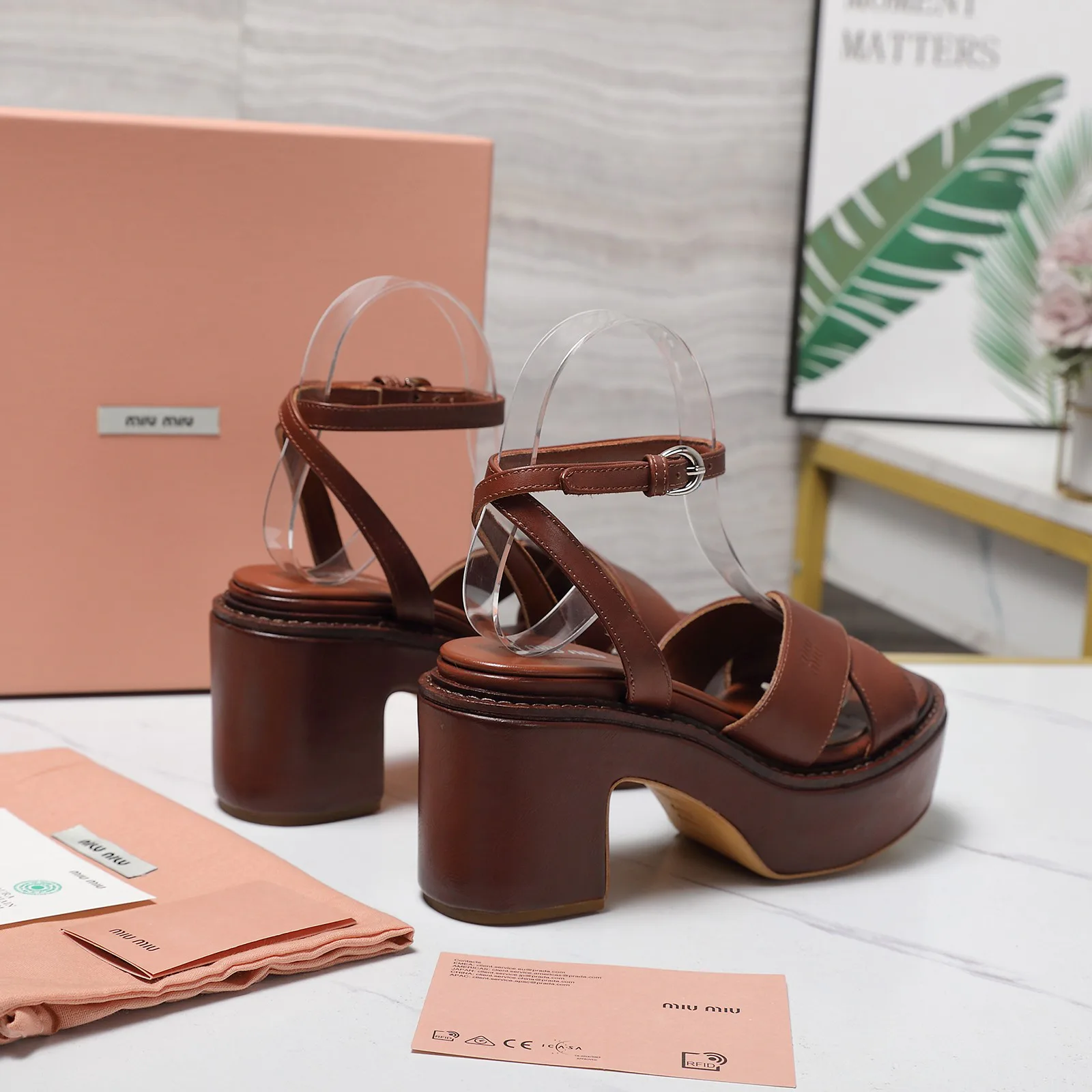 Босоножки Женские Miu Miu 11416333