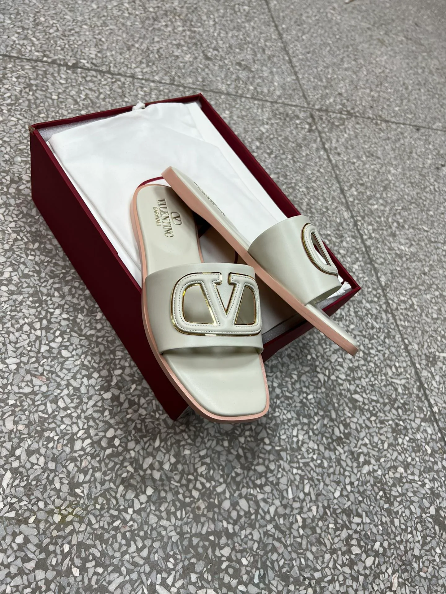 Шлепанцы Женские Valentino 32593