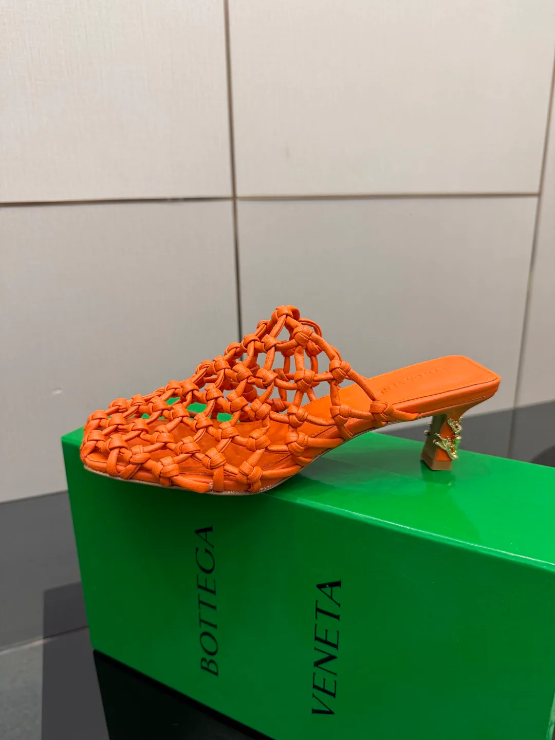 Босоножки Женские Bottega Veneta 812142