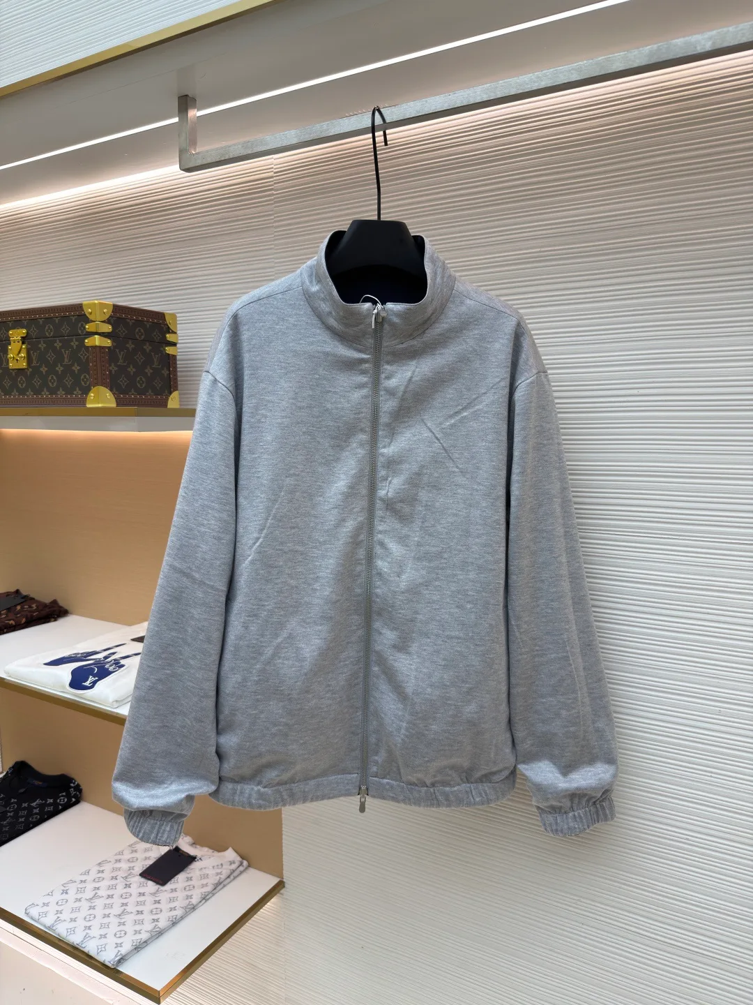 Куртки И Пуховики Мужские Brunello Cucinelli 18209745