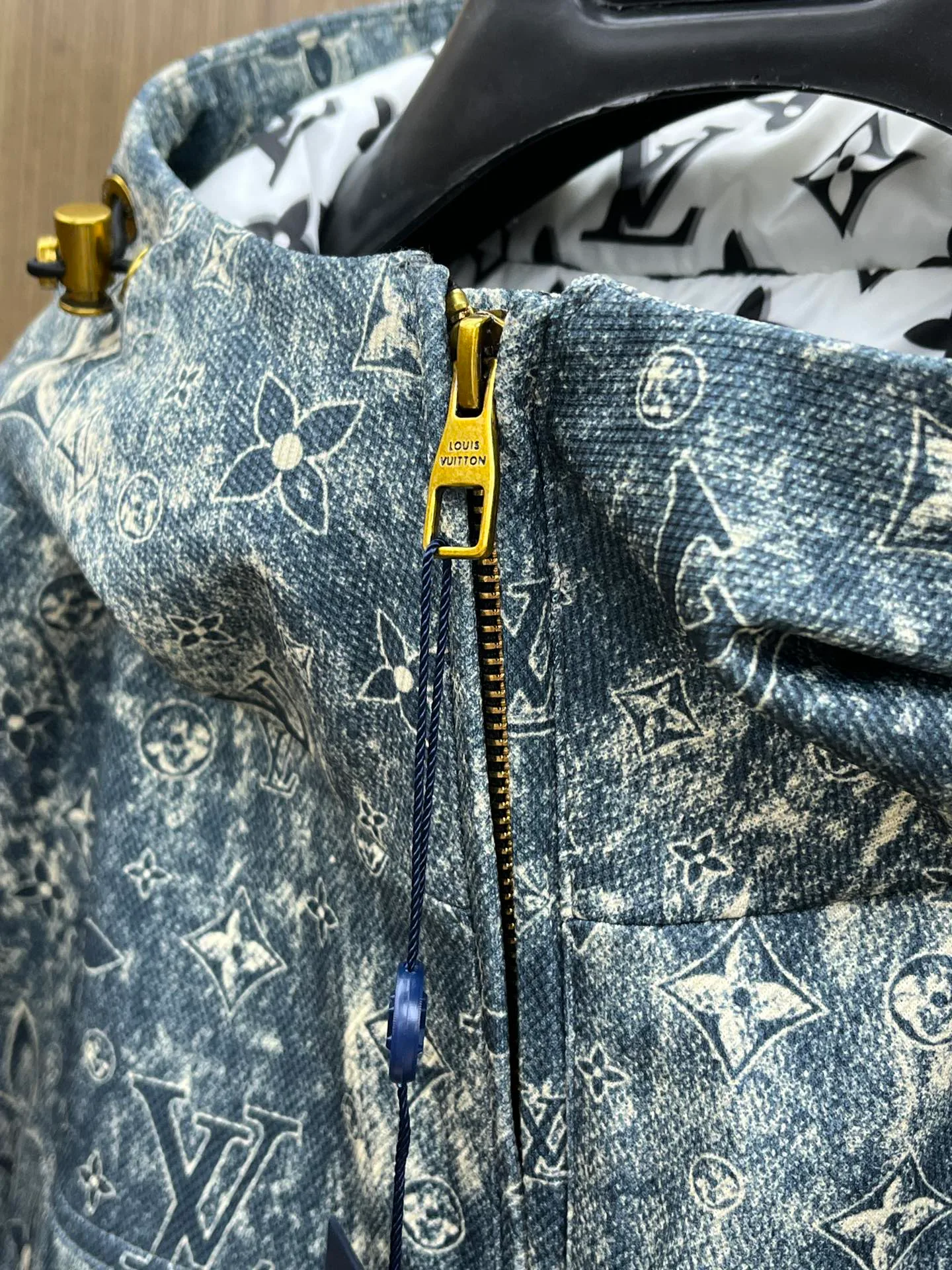 Куртки И Пуховики Мужские Louis Vuitton 444322