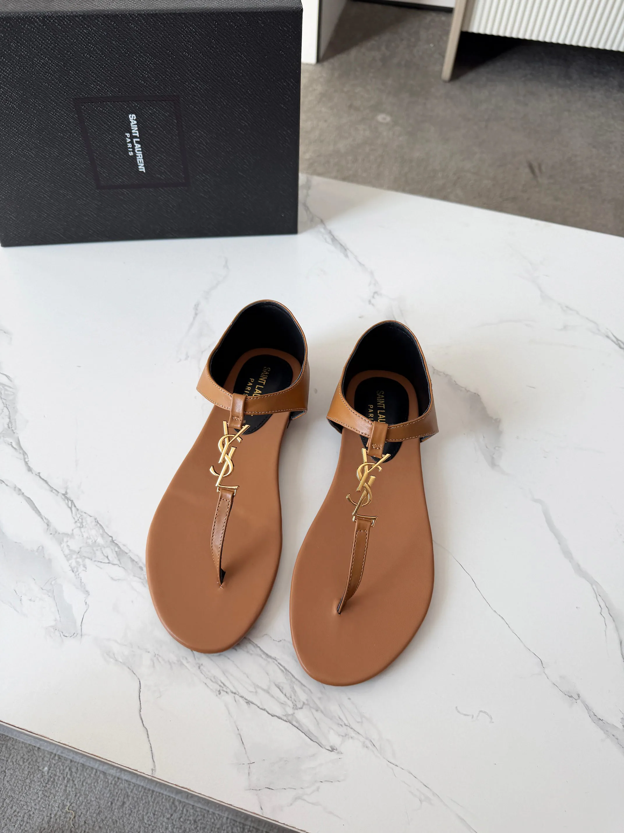 Сандалии Женские Saint Laurent 755714